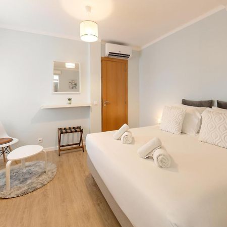 Fika Guest House Nazare Bagian luar foto