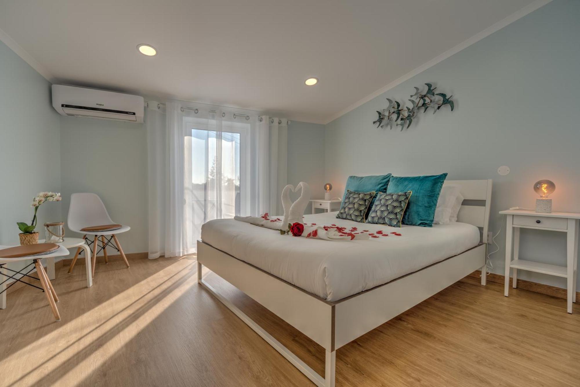 Fika Guest House Nazare Bagian luar foto