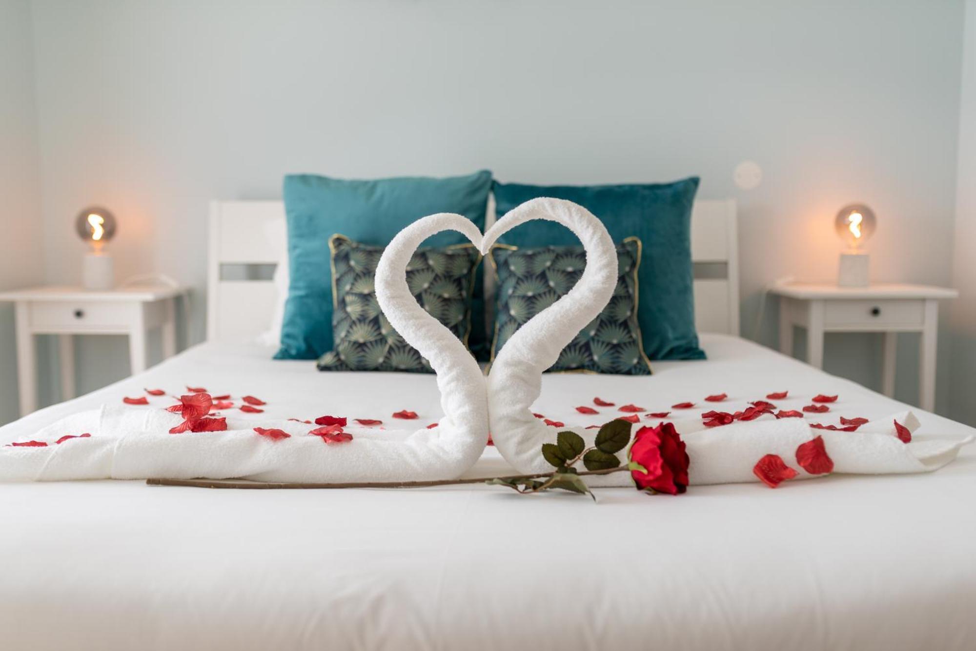 Fika Guest House Nazare Bagian luar foto