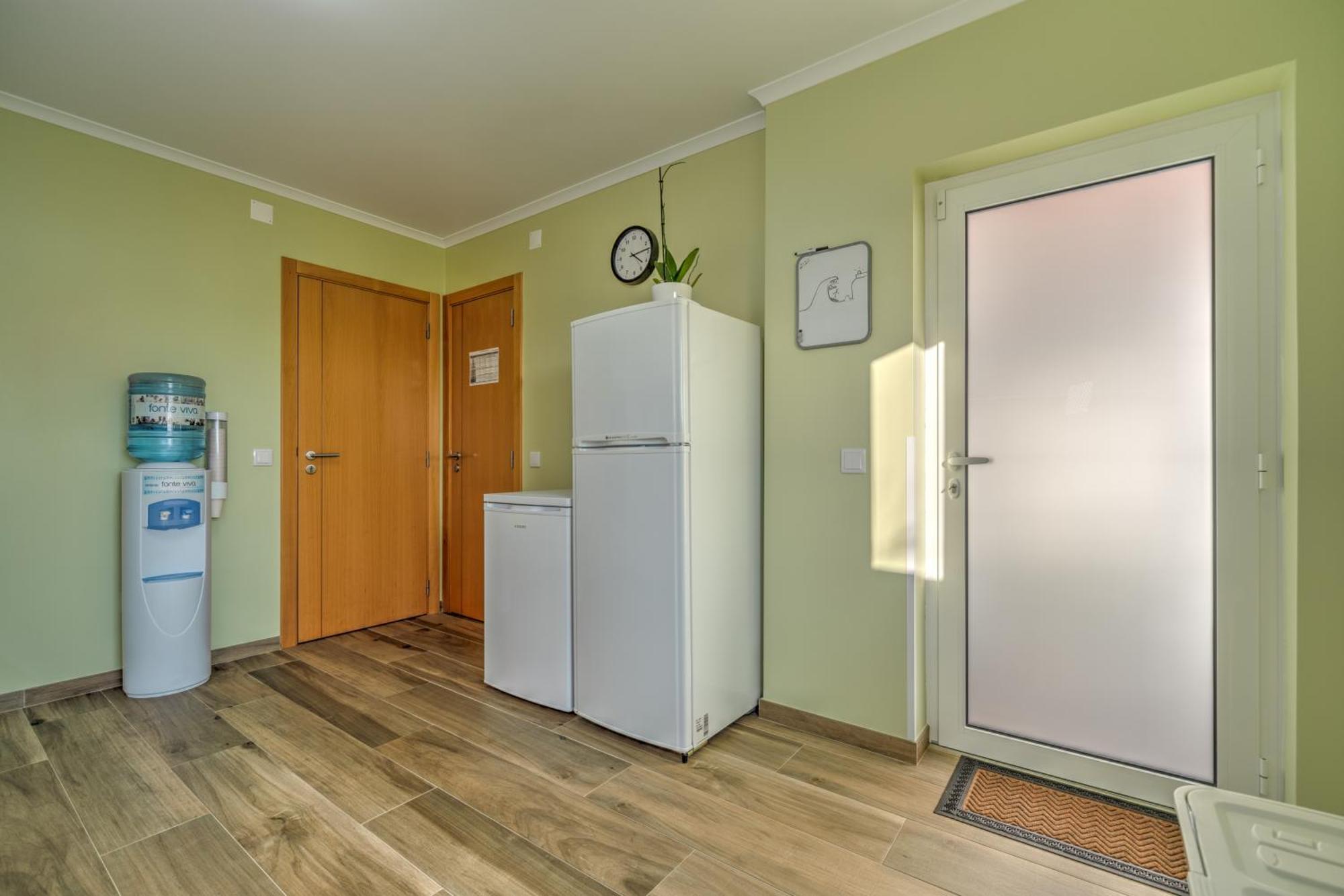 Fika Guest House Nazare Bagian luar foto