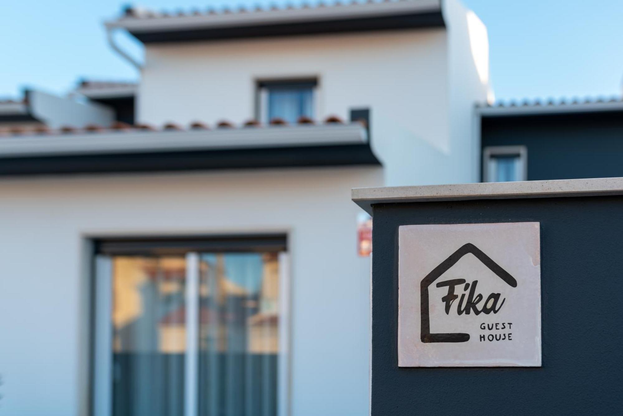 Fika Guest House Nazare Bagian luar foto